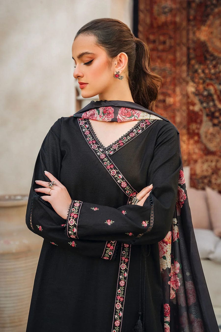 SUMMER COLLECTION - Lawn 3PC Embroidered